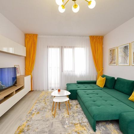 Sofia Cozy Apartment - Underground Private Parking Boekarest Buitenkant foto