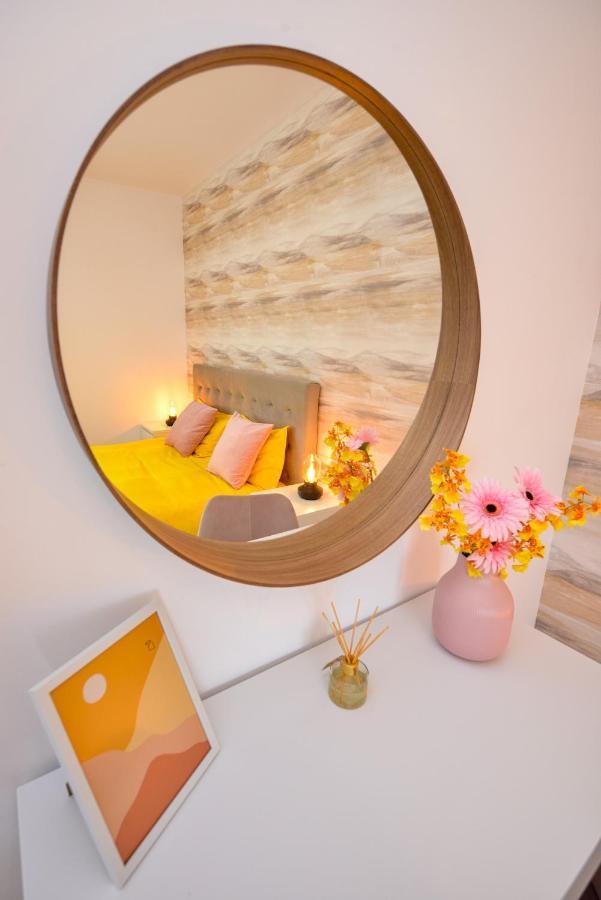 Sofia Cozy Apartment - Underground Private Parking Boekarest Buitenkant foto