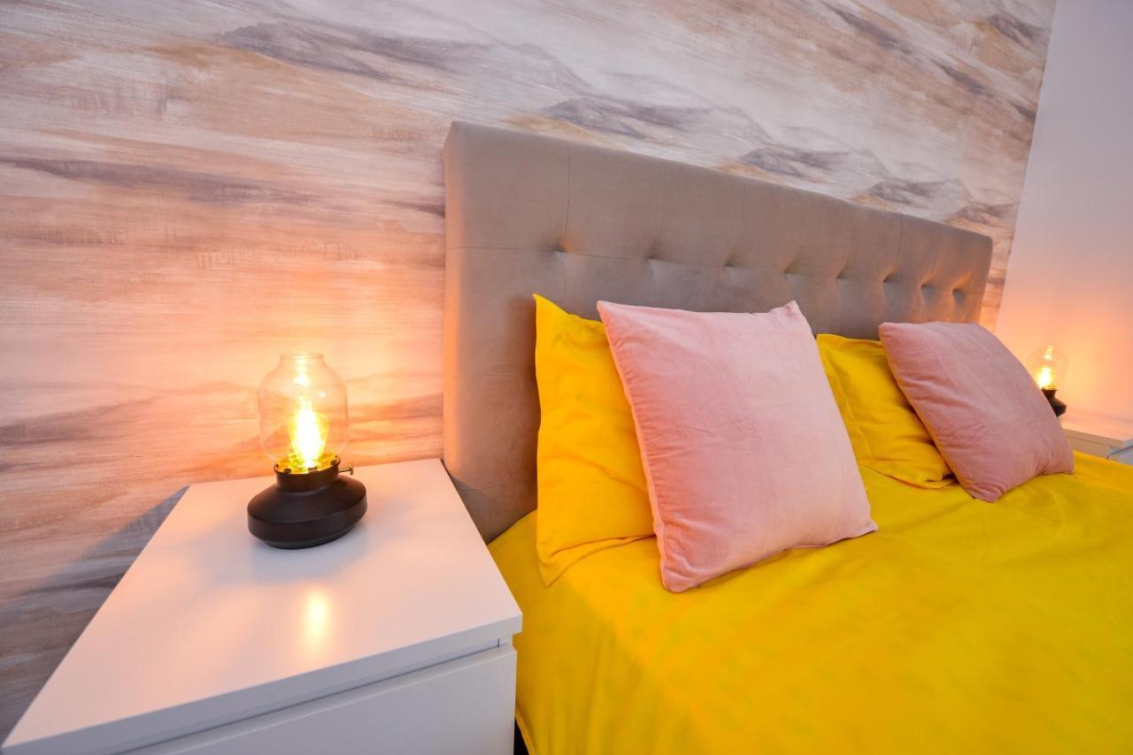 Sofia Cozy Apartment - Underground Private Parking Boekarest Buitenkant foto
